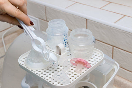 How To Clean Your Breast Pump - Complete Guide